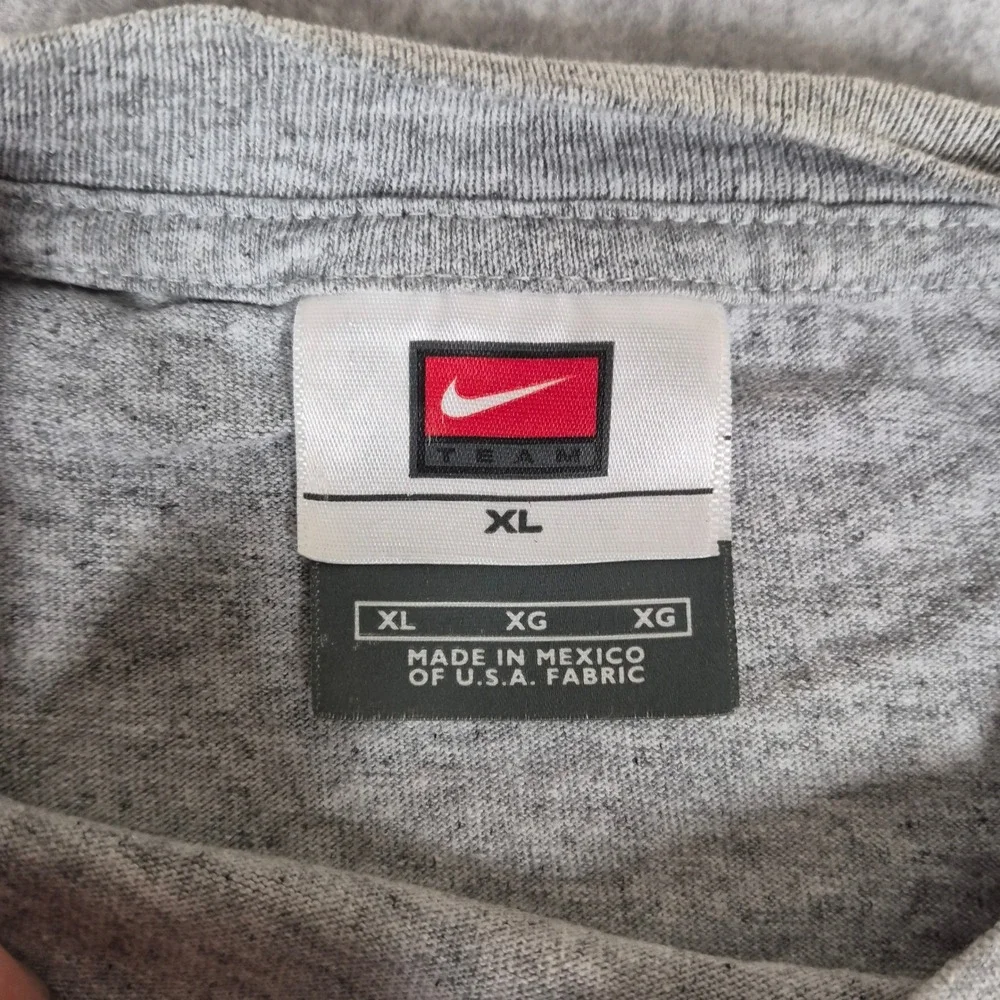 Nike T-Shirt Mens XL Gray Oklahoma Sooners Football 2008 Fiesta Bowl Long Sleeve